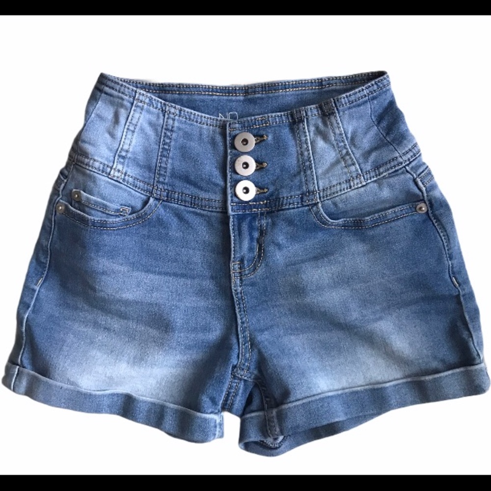 Light wash stretchy high waist shorts